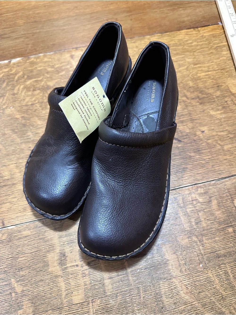 Sonoma Dark Brown Leather Slip-On Clog Sz 8.5 sticker pulled away see pics